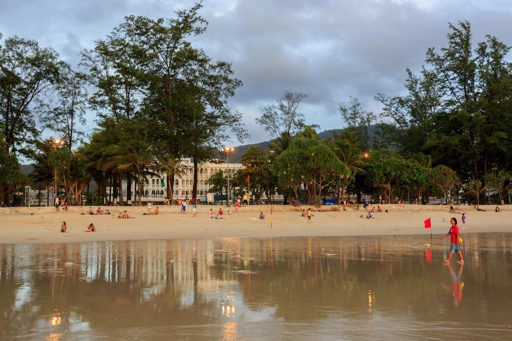 Patong Marina Hotel By Lofty エクステリア 写真